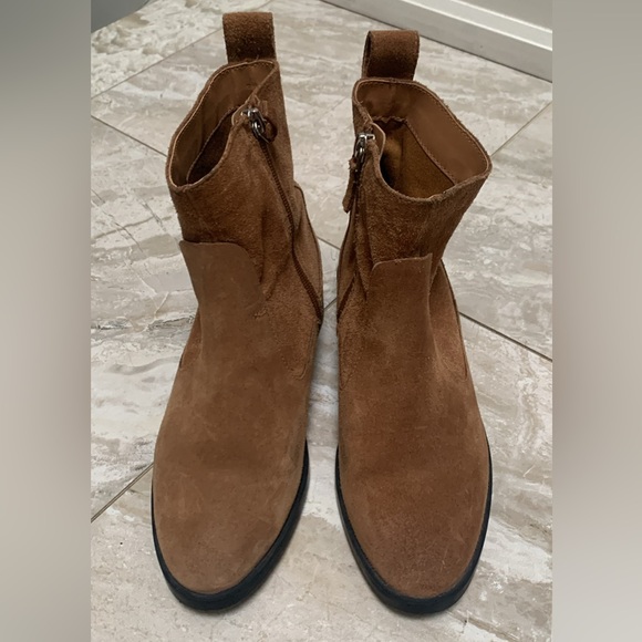 Zara Suede Ankle Boots - Picture 1 of 4